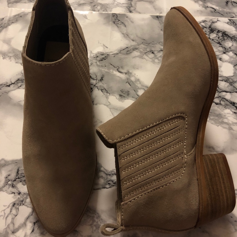 Dolce Vita Kadie Booties